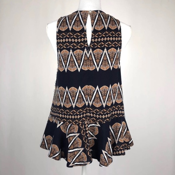 Melrose and Market Sleeveless Crochet Top - Picture 5 of 6